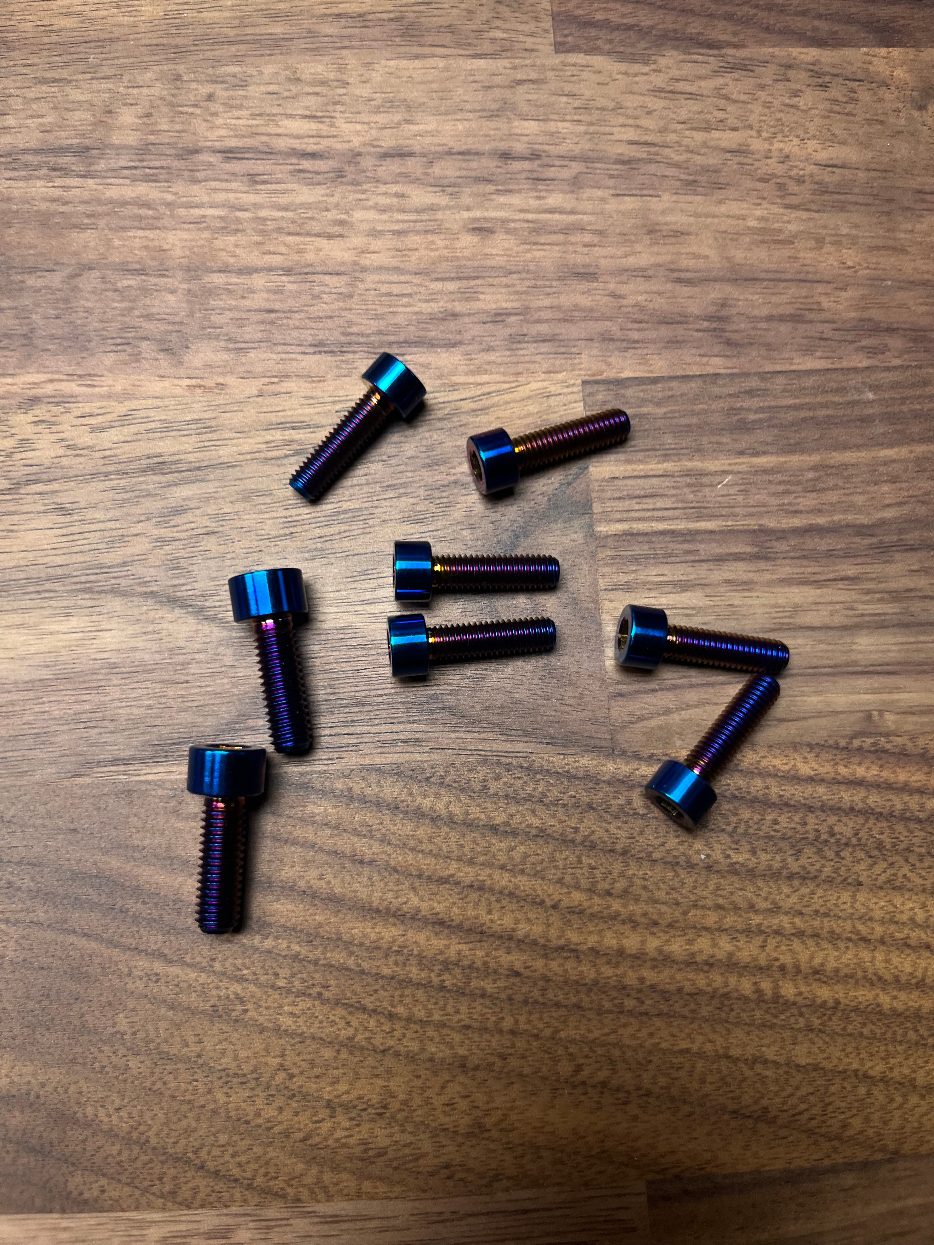 Surron lbx triple clamp titanium bolts